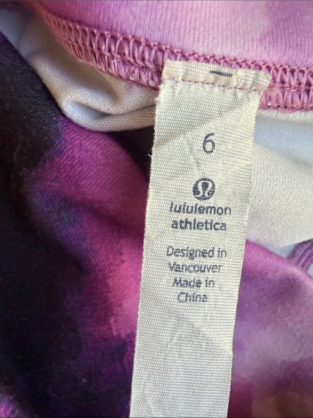 Lululemon Wunder Under Crop III Blooming Pixie Multi Purple Pink Size 6 - Picture 3 of 8